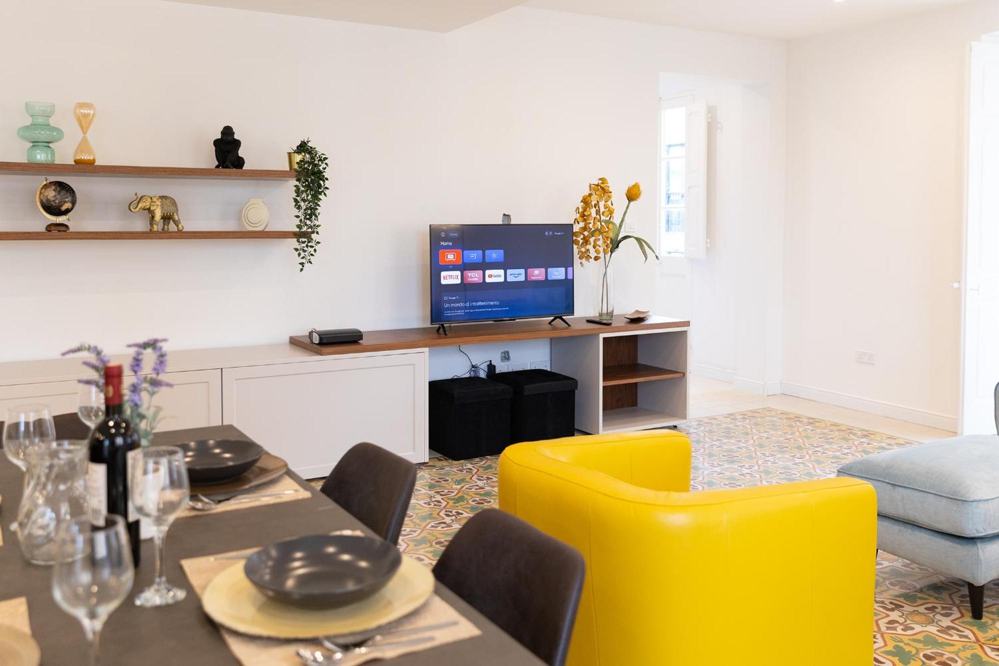 Florette Suite Designer Finish With Stunning Lounge Terrace By Arcobnb Il-Furjana Exteriör bild