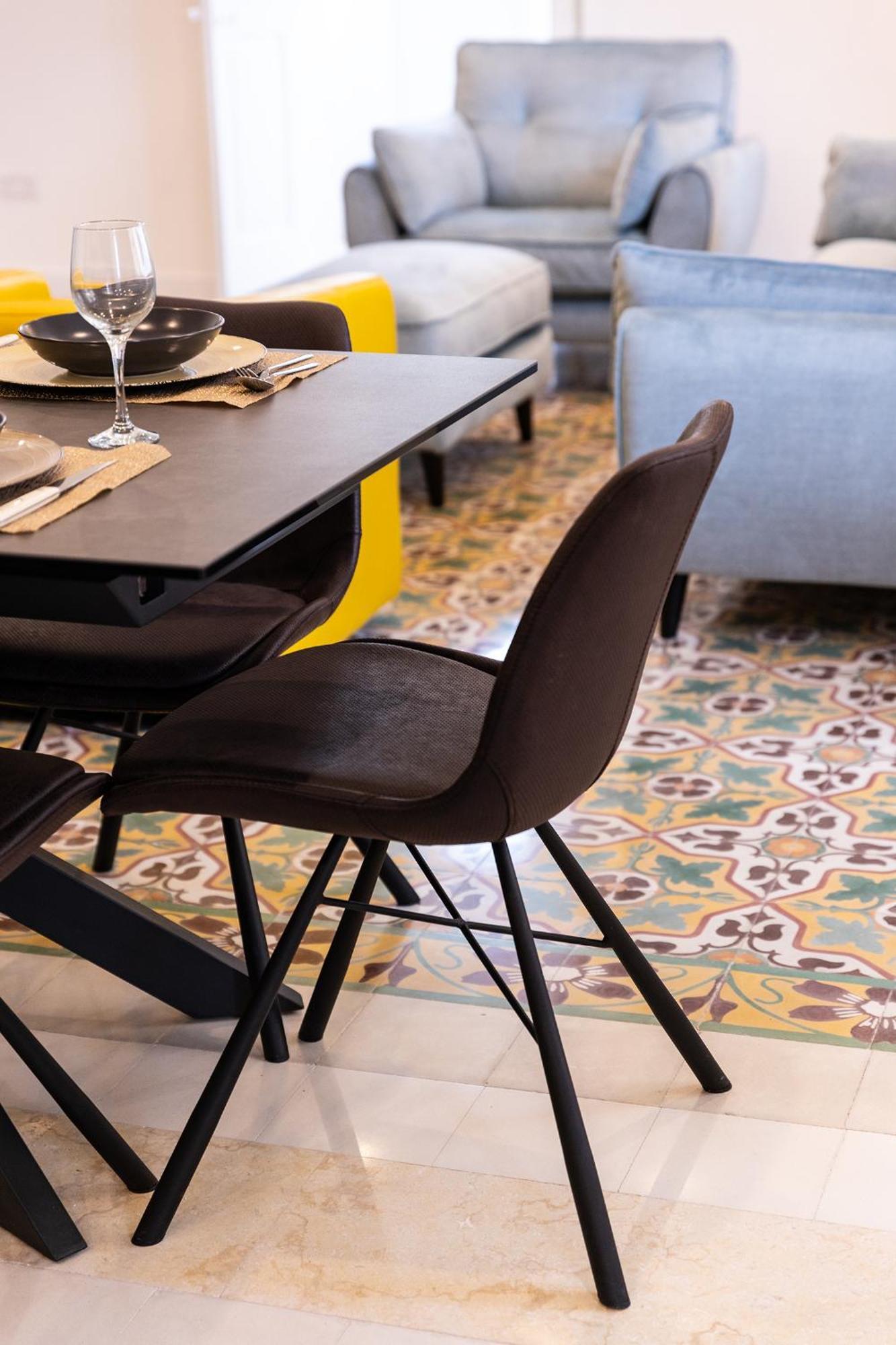 Florette Suite Designer Finish With Stunning Lounge Terrace By Arcobnb Il-Furjana Exteriör bild